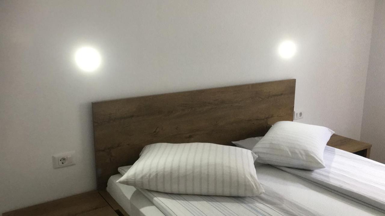 Casa Popa'S Hotel Cîrţişoara Buitenkant foto