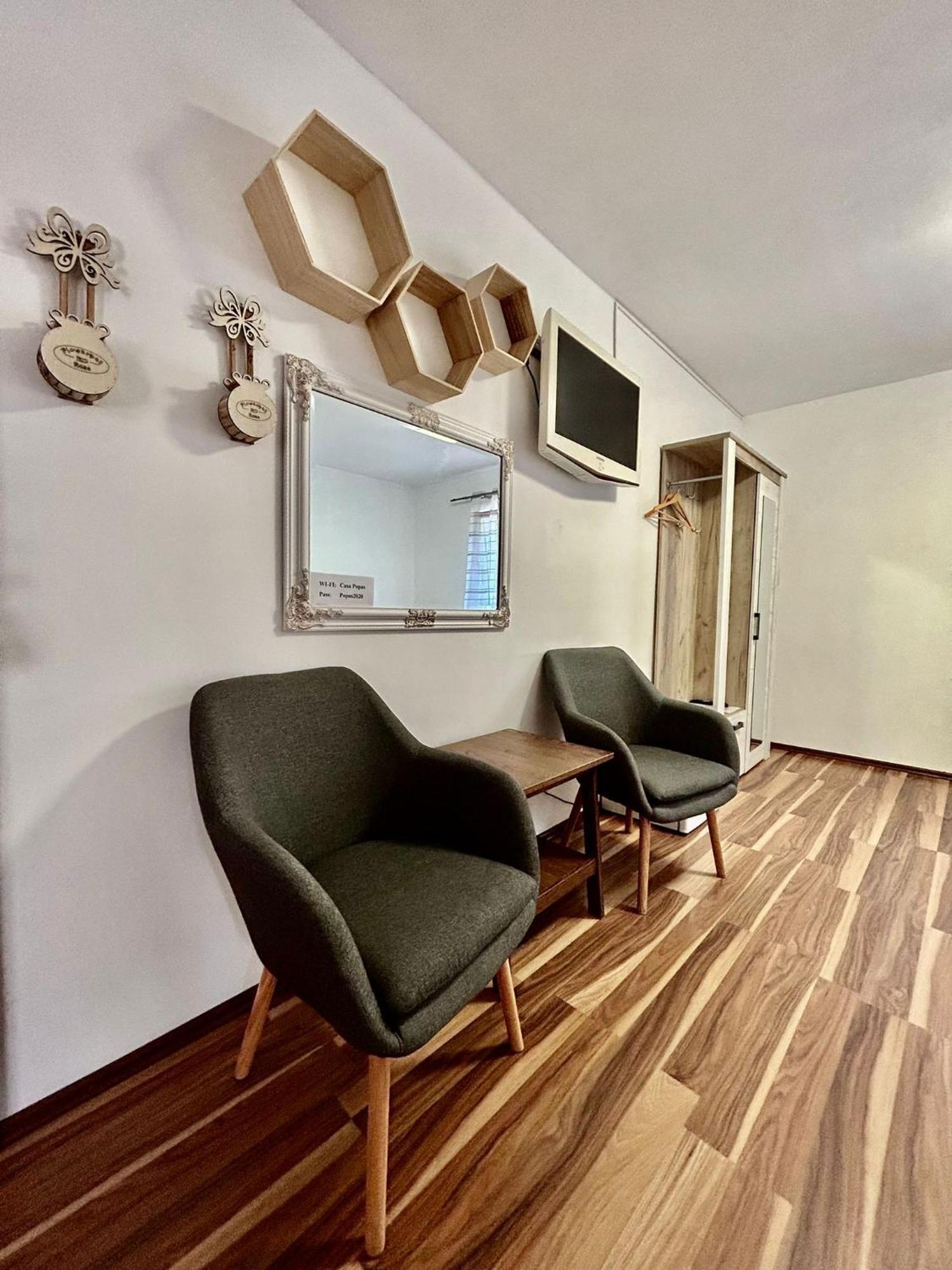 Casa Popa'S Hotel Cîrţişoara Buitenkant foto