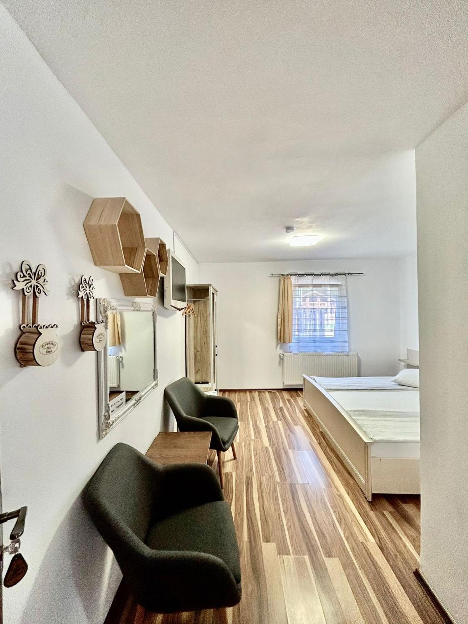 Casa Popa'S Hotel Cîrţişoara Buitenkant foto